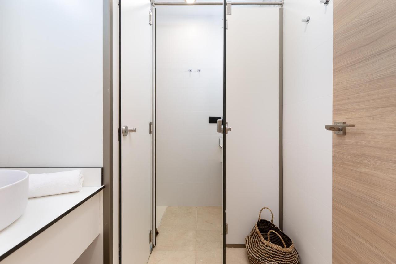 Travel Habitat La Marina Real Lejlighed Valencia Eksteriør billede