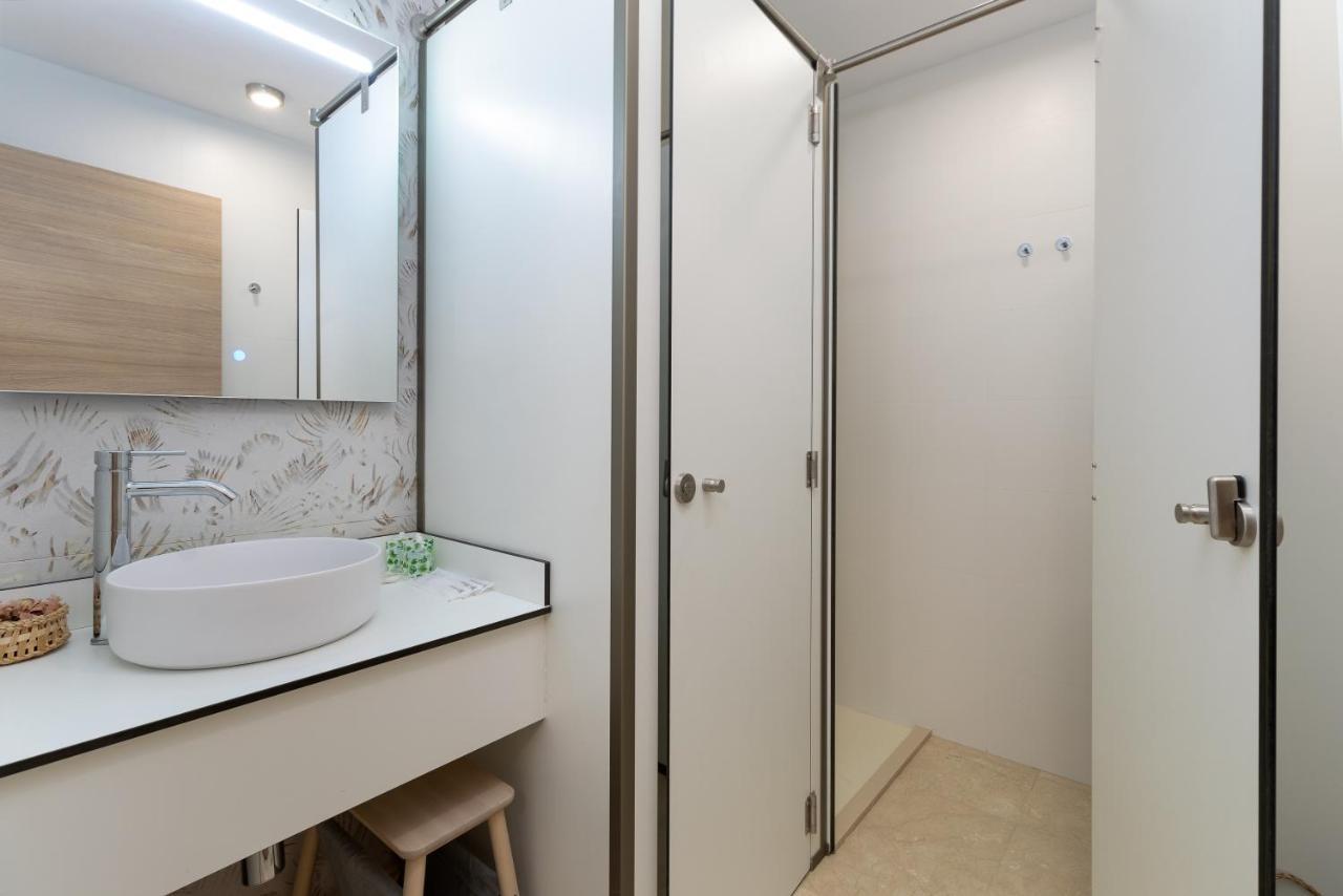 Travel Habitat La Marina Real Lejlighed Valencia Eksteriør billede