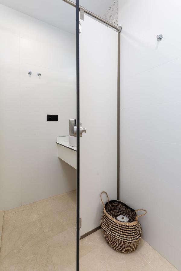 Travel Habitat La Marina Real Lejlighed Valencia Eksteriør billede