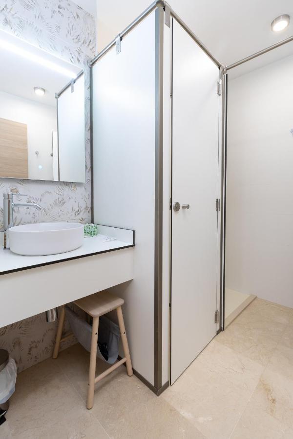 Travel Habitat La Marina Real Lejlighed Valencia Eksteriør billede